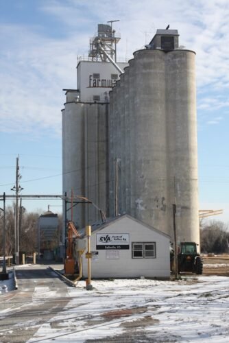 AF1QipMDD3f9t42Mt sHf1QgP6SOgNg uqcgQ7G9oKAdw1600 h1000 k no 1