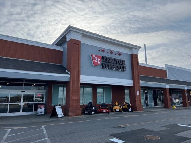 AF1QipMFw r7YJsN1Z2PHEj5SmALbgukFfQBQwjmBMn9w1600 h1000 k no 1