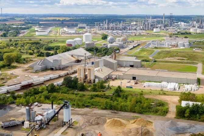 AF1QipOHsJzazOPFJ5tsKGkTevbgyfwuwz2d08ooCLAnw1600 h1000 k no 1