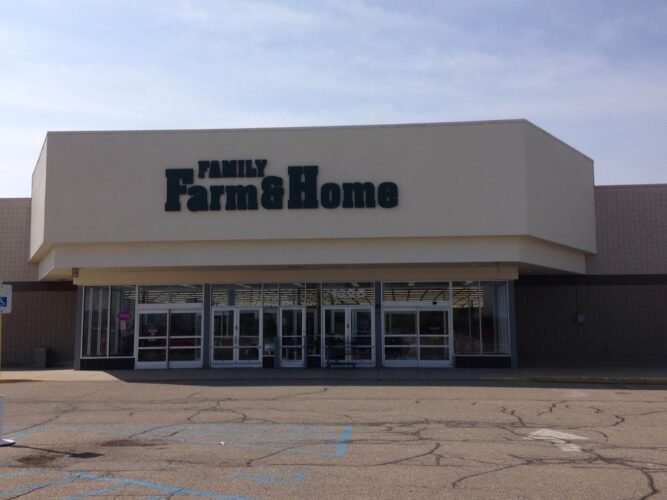 AF1QipOW4 mVN8bA2 wFueDN3DyIP1hvcv JoOcCj7Yjw1600 h1000 k no 1