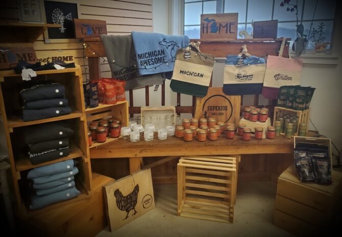 AF1QipOb9ZgEqFEJnxYpGI3iEGSK4PPSELbjdJe442U6w1600 h1000 k no 1